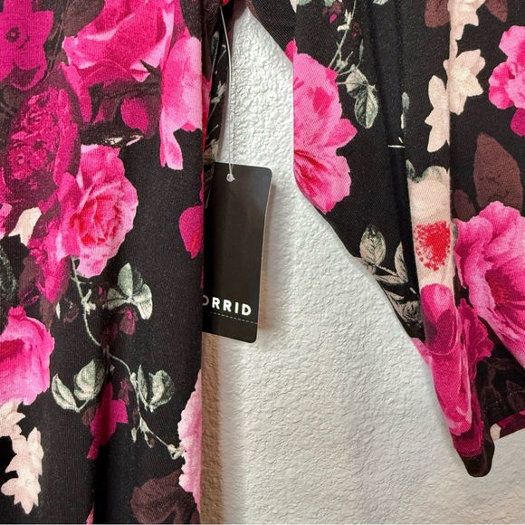 NEW Torrid Black Pink Floral V Neck 3/4 Supersoft Women’s Skater Dress Sz 1X - Picture 8 of 13